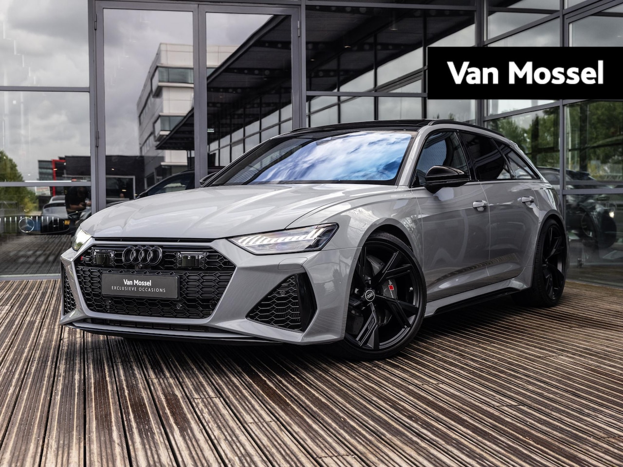 Audi RS6 - Avant 4.0 TFSI quattro | RS DYNAMIC PLUS | KERAMISCH | VIERWIEL BESTURING | B&O | STOELVEN - AutoWereld.nl
