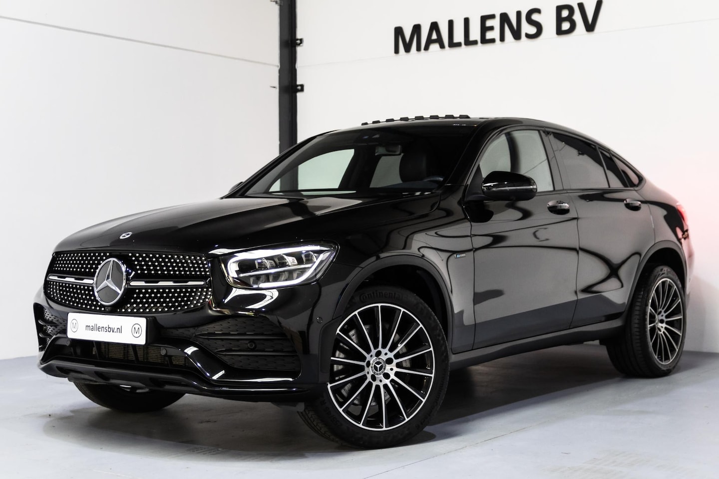 Mercedes-Benz GLC-klasse Coupé - 300e 4MATIC AMG/360/LEDER/CARPLAY/SCHUIFDAK/KEYLESS/DEALEROH - AutoWereld.nl