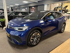 Volkswagen ID.5 - Pro 77 kWh/leer/navi/pano/stoelverw/apple CarPlay/IQ licht