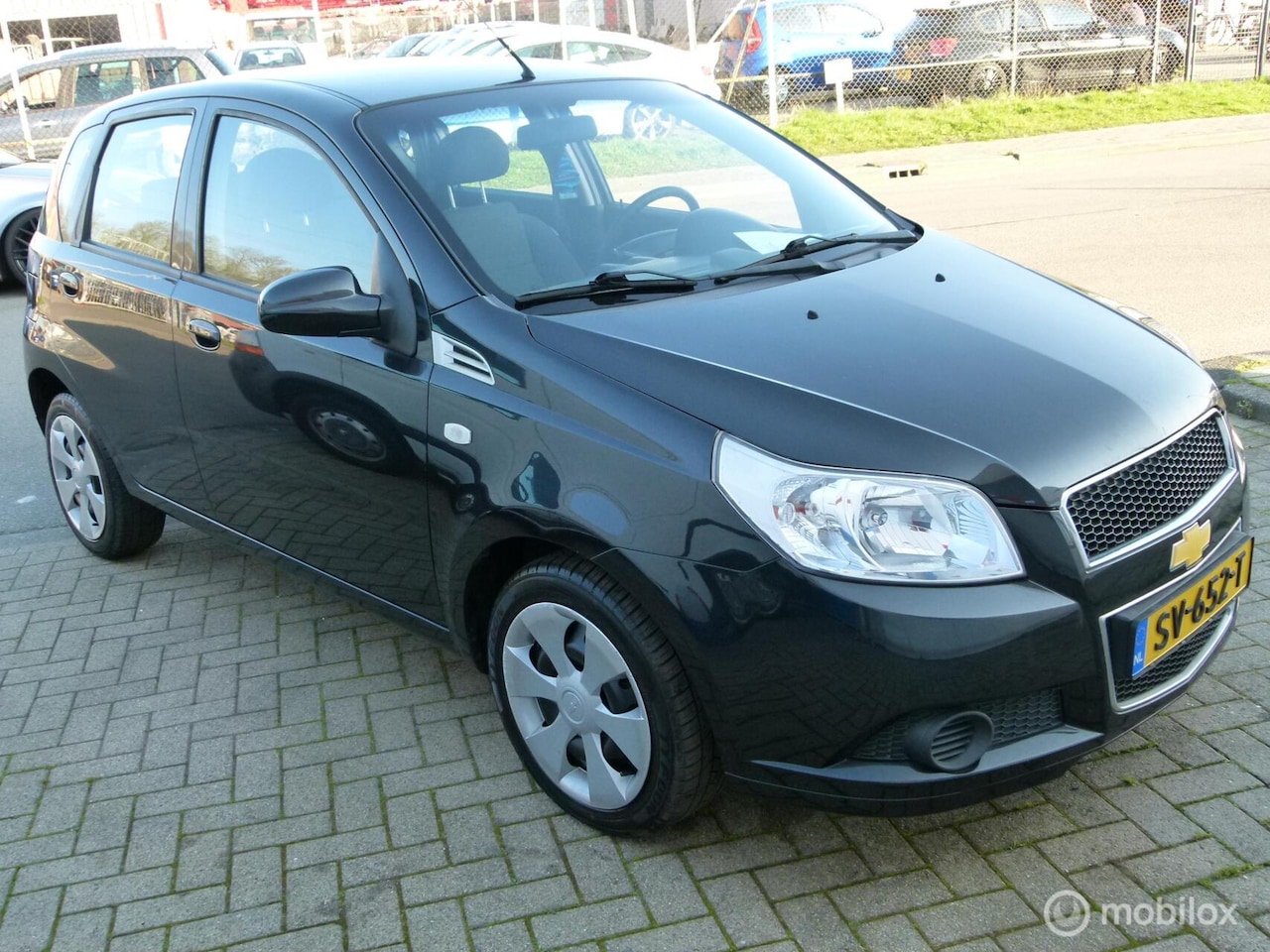 Chevrolet Aveo - 1.2 16V LS koude AIRCO nieuwe APK van 2e eig. - AutoWereld.nl