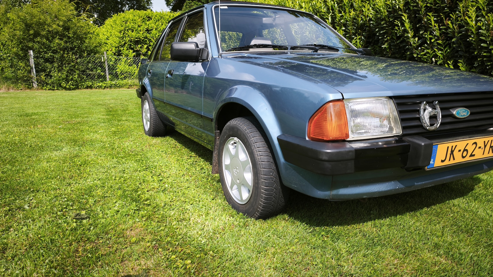 FORD ESCORT 1300 L