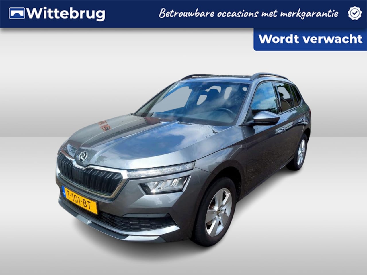 Skoda Kamiq - 1.0 TSI 110pk Sport Business / Navigatie by APP / LM 16 inch / Clima airco / Parkeersensor - AutoWereld.nl