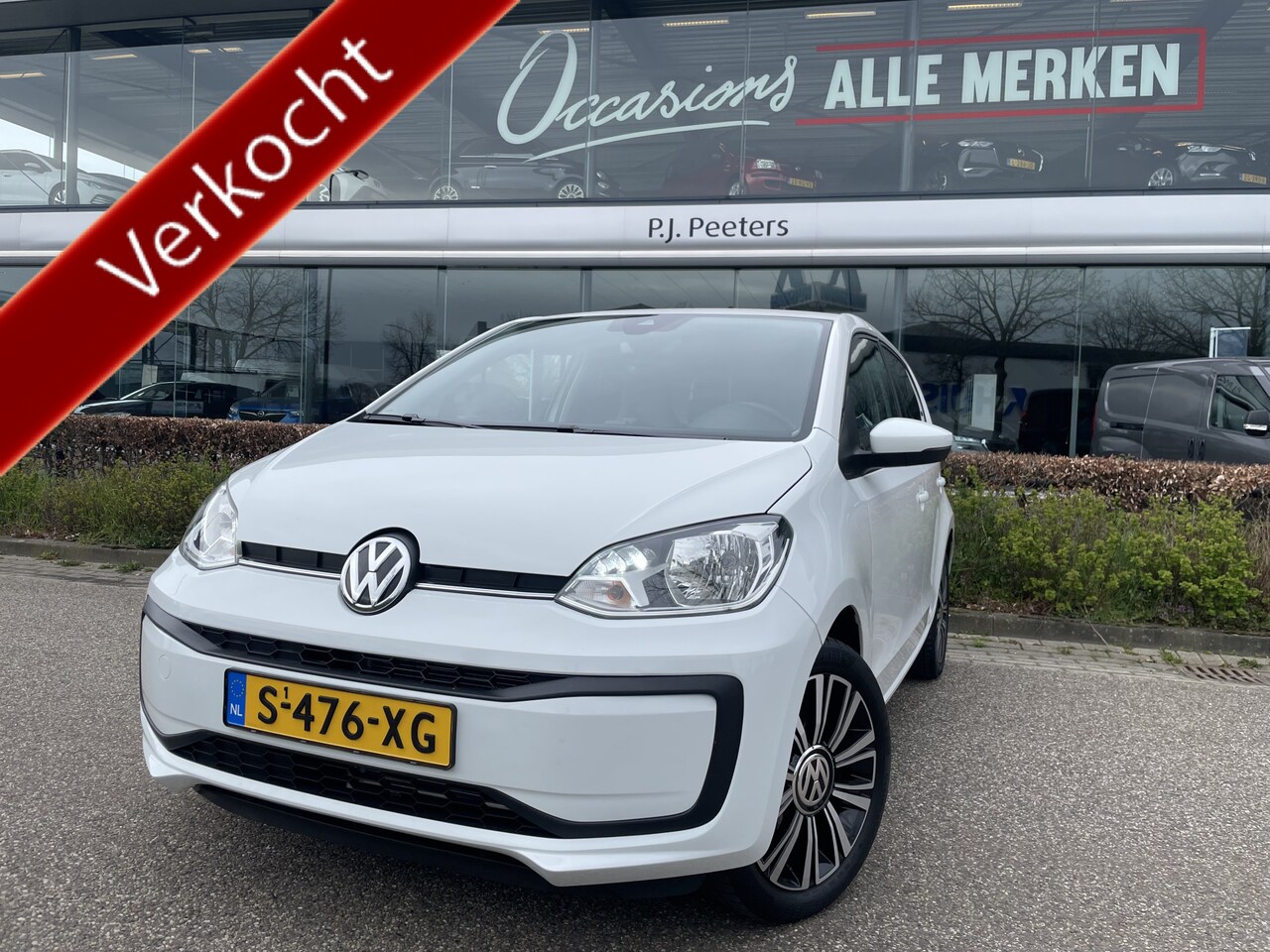 Volkswagen Up! - 1.0 Airco - Licht metalen velgen 16 inch - Elektrische ramen - Led verlichting - Bluetooth - AutoWereld.nl