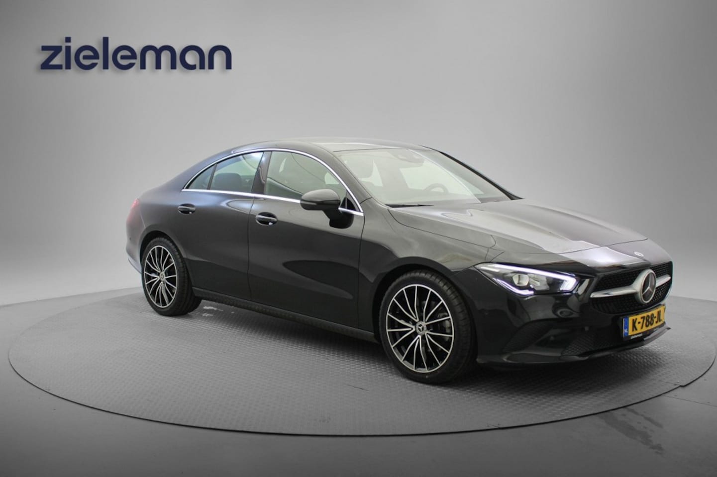 Mercedes-Benz CLA-Klasse - 180 Business Solution Automaat - Digitaal Cockpit, Camera, Stoelverw. - AutoWereld.nl