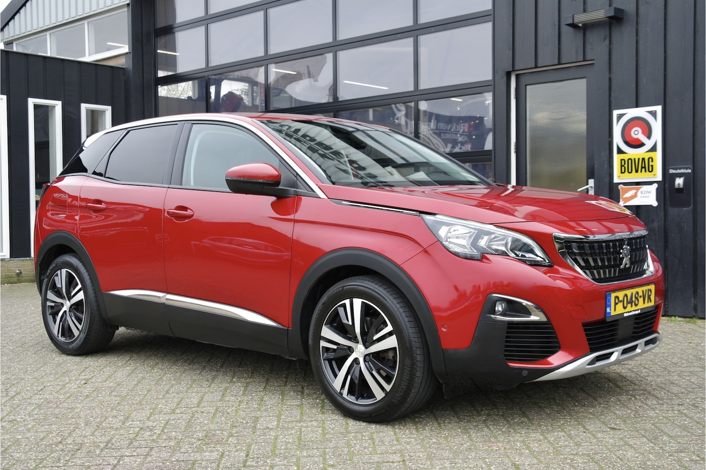 Peugeot 3008 - 1.2 PureTech Première Automaat - AutoWereld.nl