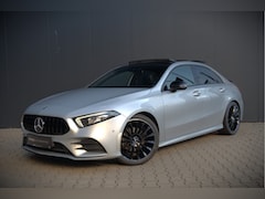Mercedes-Benz A-klasse - 180 Business Solution AMG | Panoramadak | Stoelverwarming | Camera | Navigatie | Apple Car