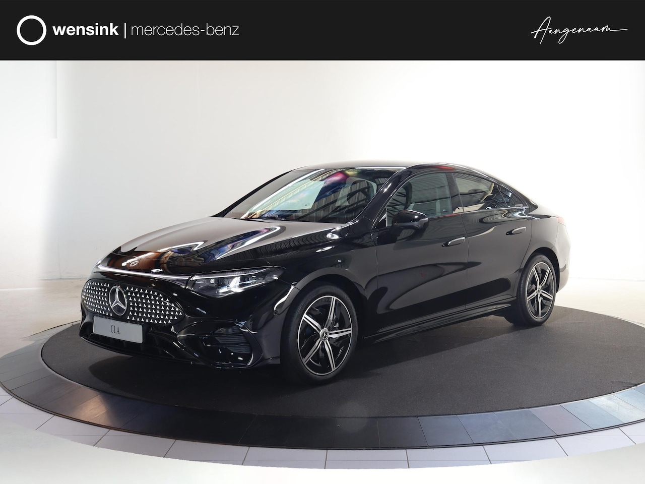 Mercedes-Benz CLA-Klasse - 200 Business Solution AMG 58 kWh | Panoramadak | Premium Pakket | Superscreen | Trekhaak | - AutoWereld.nl
