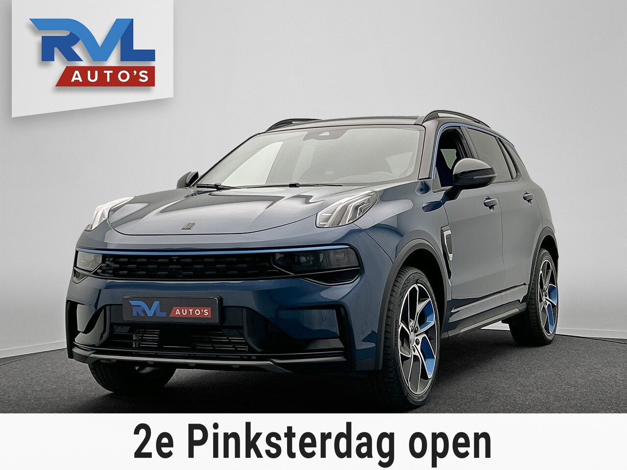 Lynk & Co 01 - 1.5 261PK Plug-in Hybrid *Zwarte Hemel* 360 Camera Pano/dak Apple/Carplay Adaptive/Cruise - AutoWereld.nl