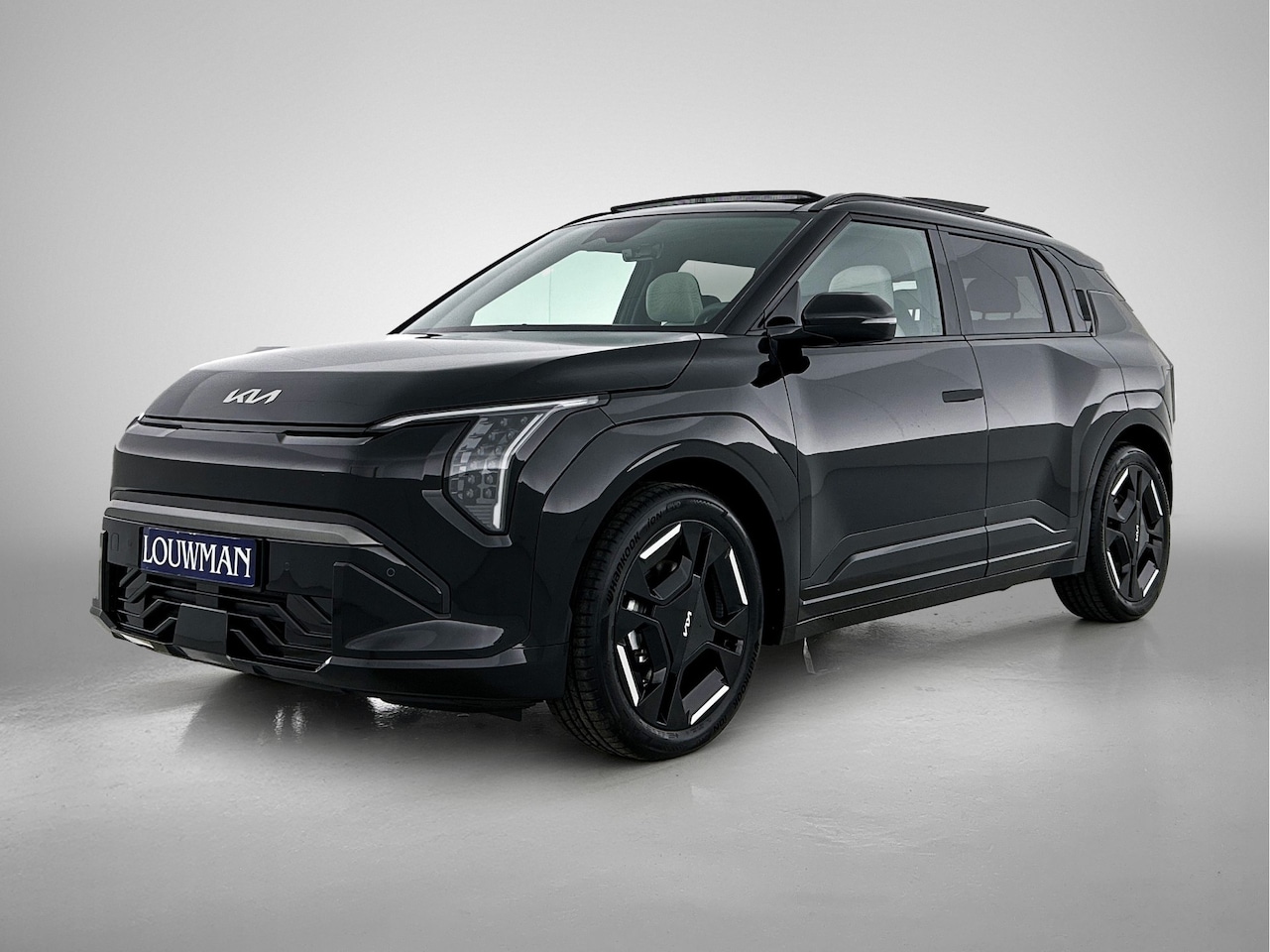 Kia EV3 - GT-Line 81.4 kWh | NIEUW!! Uit voorraad leverbaar! | Panoramadak | Stoelverwarming | Harma - AutoWereld.nl