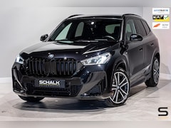 BMW X1 - SDrive18i|M-sport|NAP|E-trekhaak|Cam|HUD|DealerOnderh