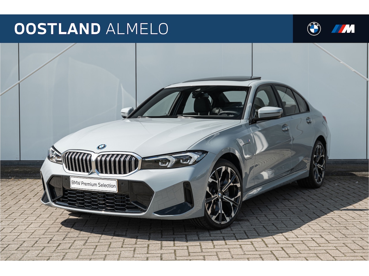 BMW 3-serie - 330e M Sport Automaat / Schuif-kanteldak / Trekhaak / Sportstoelen / Achteruitrijcamera / - AutoWereld.nl