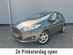 Ford Fiesta - 1.0 Titanium Airco, parkeersensoren achter, lichtmetalen wielen,