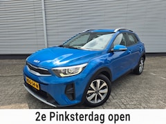 Kia Stonic - 1.0 T-GDi MHEV DynamicLine Automaat, Navigatie/Carplay/Andriod, stoelverwarming,