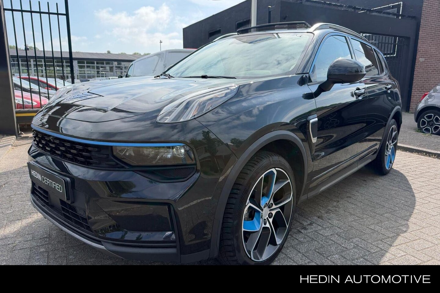 Lynk & Co 01 - 1.5 | Panoramadak | BLIS | Memory | 360 Camera | All Season - AutoWereld.nl