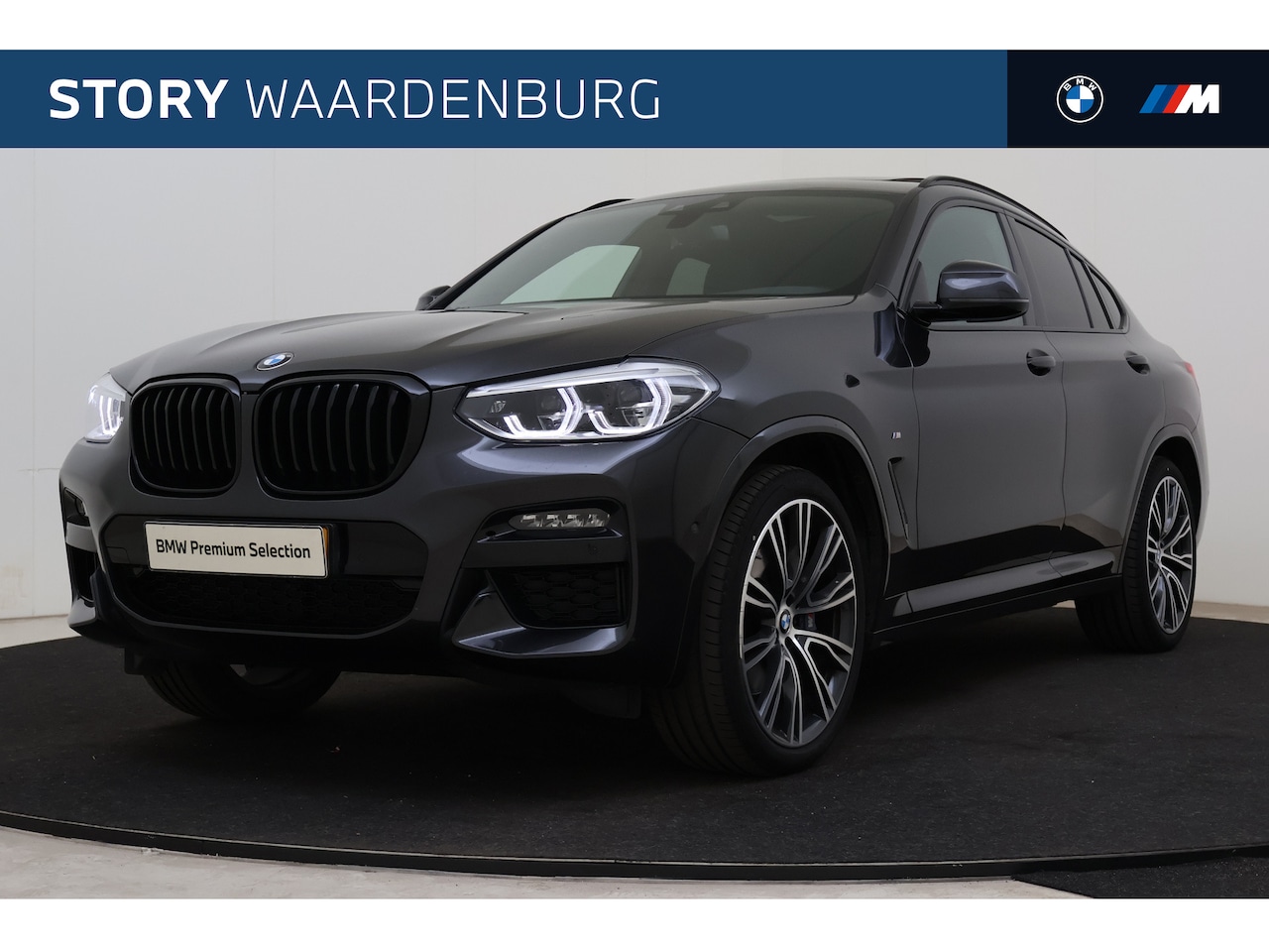 BMW X4 - xDrive20i High Executive M Sport Automaat / Trekhaak / Panoramadak / Sportstoelen / Head-U - AutoWereld.nl