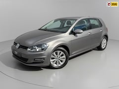 Volkswagen Golf - 1.2 TSI Comfortline * Navigatie * Airco * Licht metaal