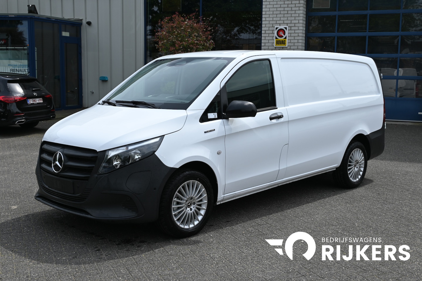 Mercedes-Benz eVito - 112 Facelift L2 60 kWh Snellader, Smartphone integratiepakket, Leder stuur, Winter pakket, - AutoWereld.nl