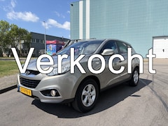 Hyundai ix35 - 2.0-16V Dynamic Automaat 165 PK. Prachtige en als nieuw rijdende auto Onverwoestbare en ze