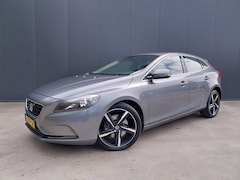 Volvo V40 - 2.0 D4 191 PK Summum LEER LED NAVI CRUISE ECC