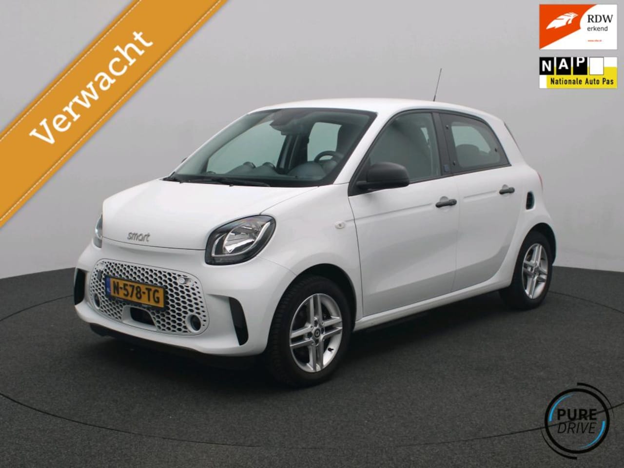 Smart Forfour - EQ Essential Plus 18 kWh| Bj.2021|Cruise | 88% - AutoWereld.nl