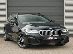 BMW 5-serie Touring - 530e xDrive M-Sport, Trekhaak, Laser, HUD, Massage, Stoelvent.,