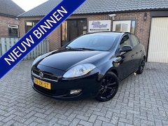 Fiat Bravo - 1.4 T-Jet Corporate Xenon 17" Nieuwe A.P.K