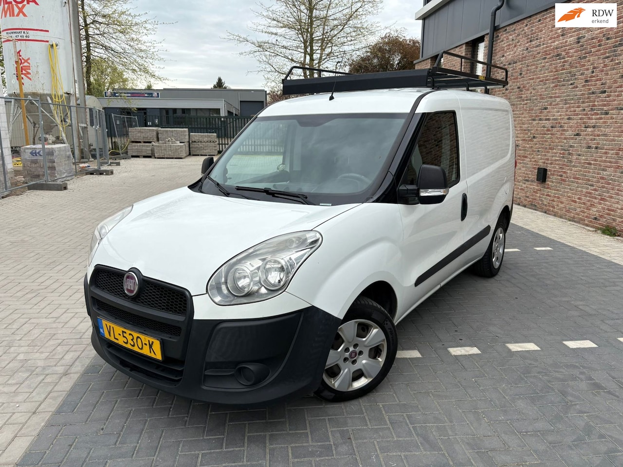 Fiat Doblò Cargo - 1.3 MultiJet Actual 1.3 MultiJet Actual - AutoWereld.nl