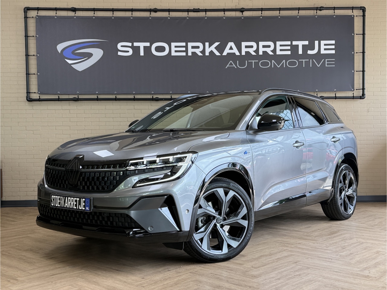 Renault Austral - 1.2 Full hybrid 200pk iconic esprit Alpine | Groot Navi | 20" | 360 | ACC | Dodehoek | Sto - AutoWereld.nl