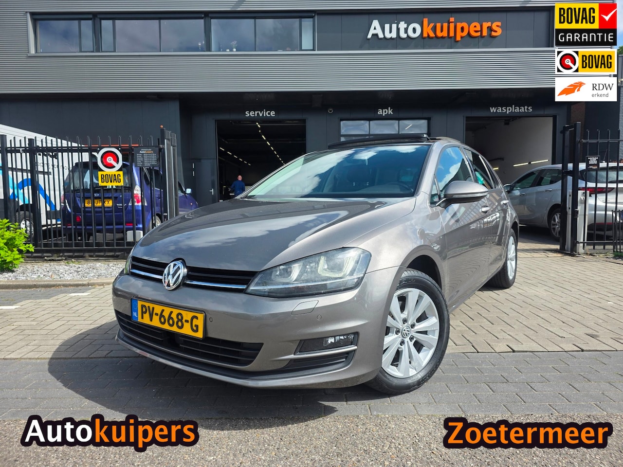 Volkswagen Golf - 1.4 TSI ACT Highline | AUTOMAAT | Met o.a. panoramadak, navigatie, adaptive cruise control - AutoWereld.nl
