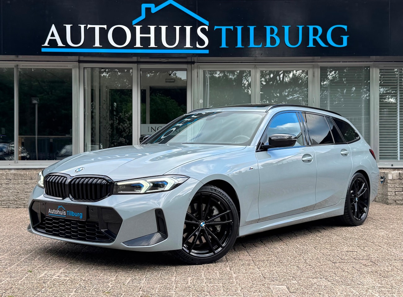BMW 3-serie Touring - 330i M-Sport Pano Laser Memory Keyless Sfeer - AutoWereld.nl