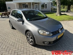 Volkswagen Golf - 1.2 TSI Tour II