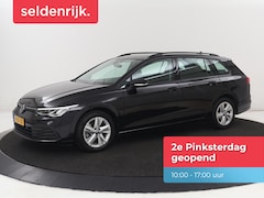 Volkswagen Golf Variant - 1.0 TSI Life | Adaptive cruise | Carplay | Navigatie | Parkeerhulp | Sfeerverlichting | Cl