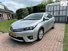 Toyota Corolla - Sedan Automaat Trekhaak