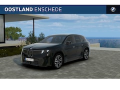 BMW iX3 - 40 eDrive M Sport / Panoramadak / Trekhaak / Stuurverwarming / Stoelverwarming / Driving A