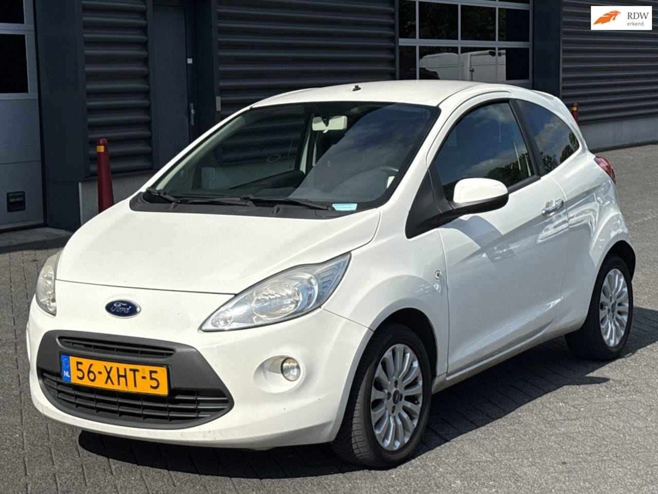 Ford Ka - 1.2 Titanium X start/stop 1.2 Titanium X start/stop, airco - AutoWereld.nl