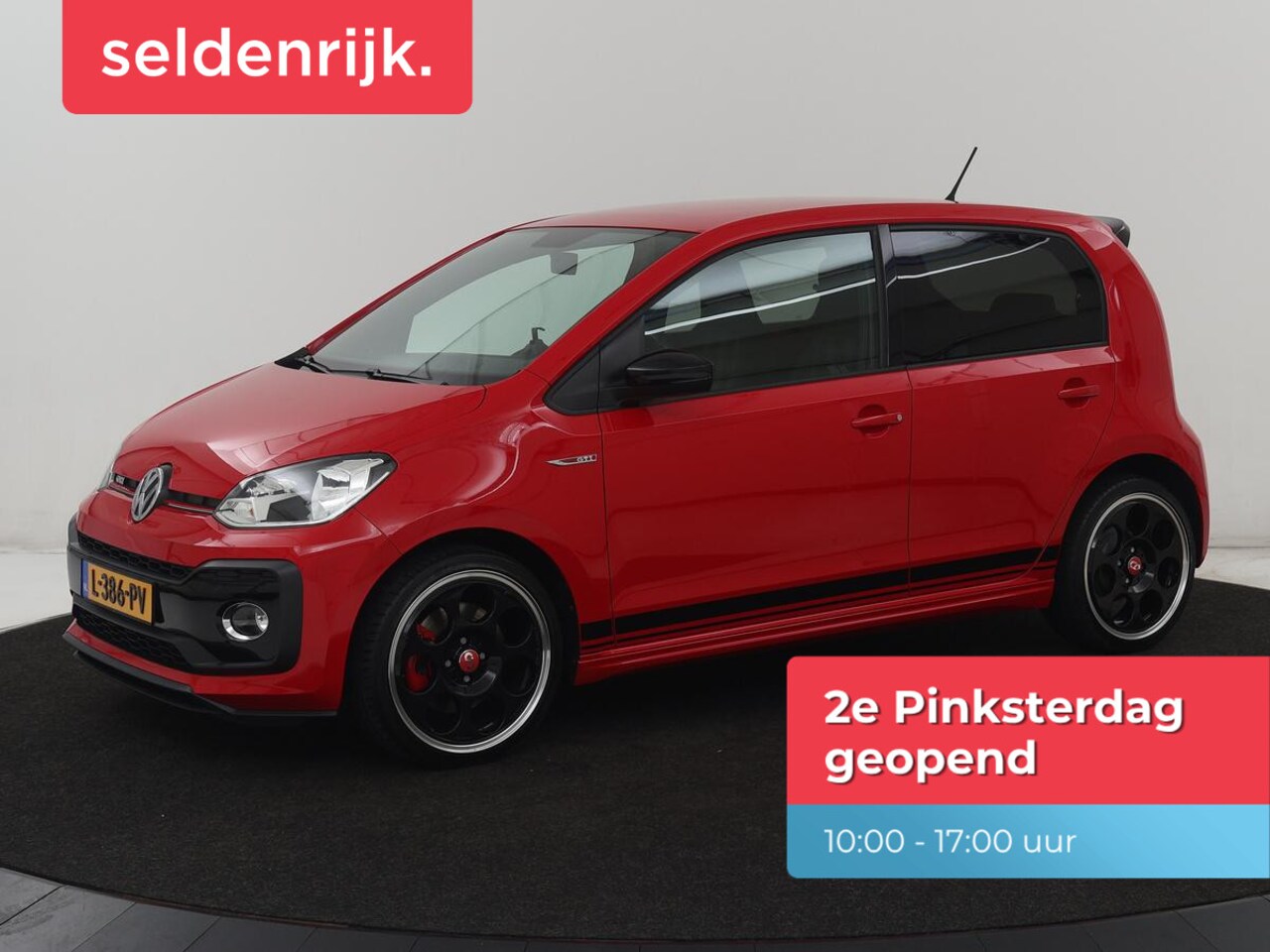 Volkswagen Up! - 1.0 TSI GTI | Stoelverwarming | Beats Audio | Climate control | DAB | Cruise control | Blu - AutoWereld.nl