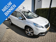 Peugeot 2008 - 1.6 VTi Féline Panorama Trekhaak Navigatie Airco