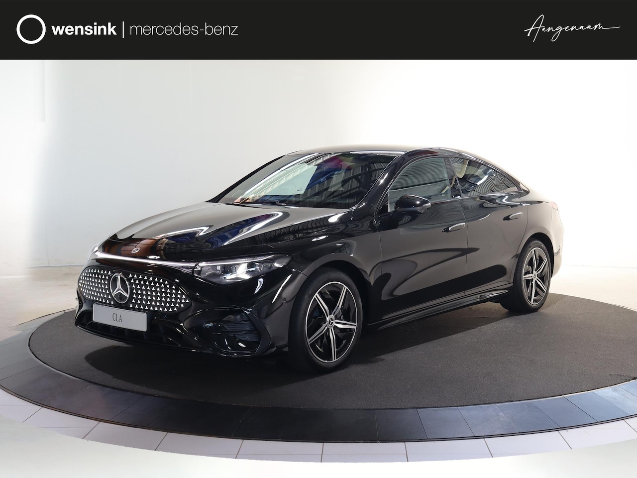 Mercedes-Benz CLA-Klasse - 200 Business Solution AMG 58 kWh | Panoramadak | Premium Pakket | Superscreen | Trekhaak | - AutoWereld.nl