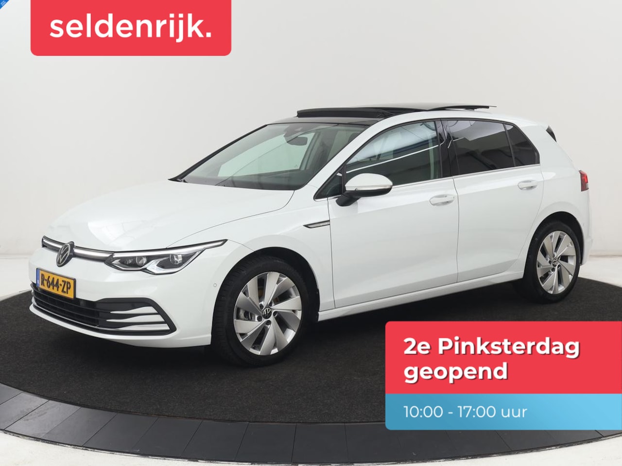 Volkswagen Golf - 1.5 TSI Style | Panoramadak | Stoelverwarming | Head-Up | Trekhaak | Camera | Massage | Ca - AutoWereld.nl