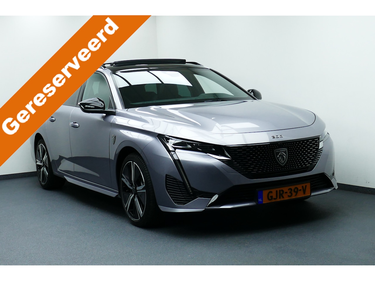 Peugeot 308 SW - 1.2 130pk GT. Panodak, Camera, Navi, Half Leer, 18"LMV, Matrix Led Koplampen - AutoWereld.nl