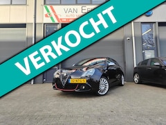 Alfa Romeo Giulietta - 1.4 Turbo 170 PK Distinctive Sport Clima/NAP/Cruise/18"/Trekhaak