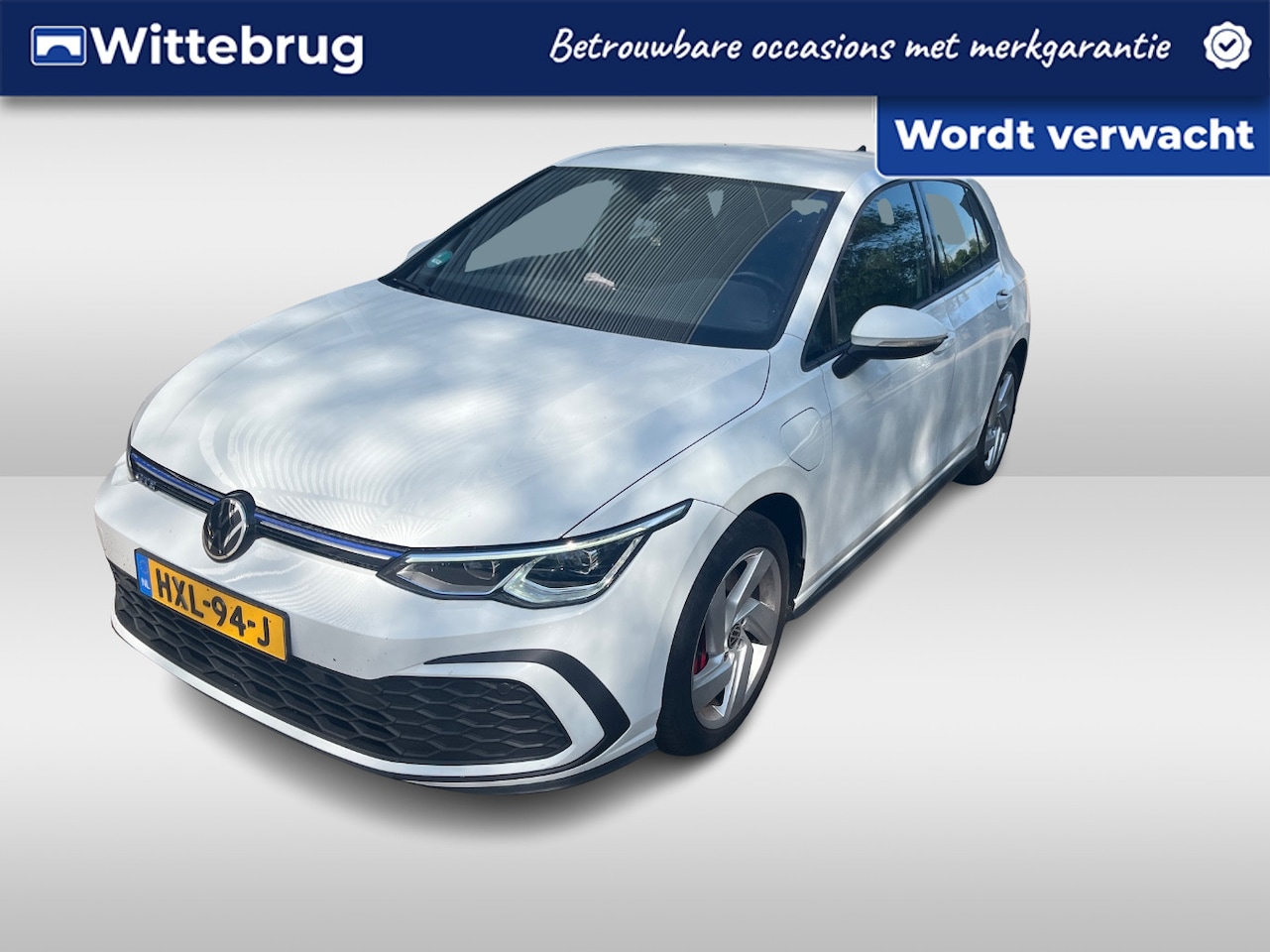 Volkswagen Golf - 1.4 eHybrid GTE / Navigatie / Stoel+stuur verwarming / Navigatie / App connect / Parkeerse - AutoWereld.nl