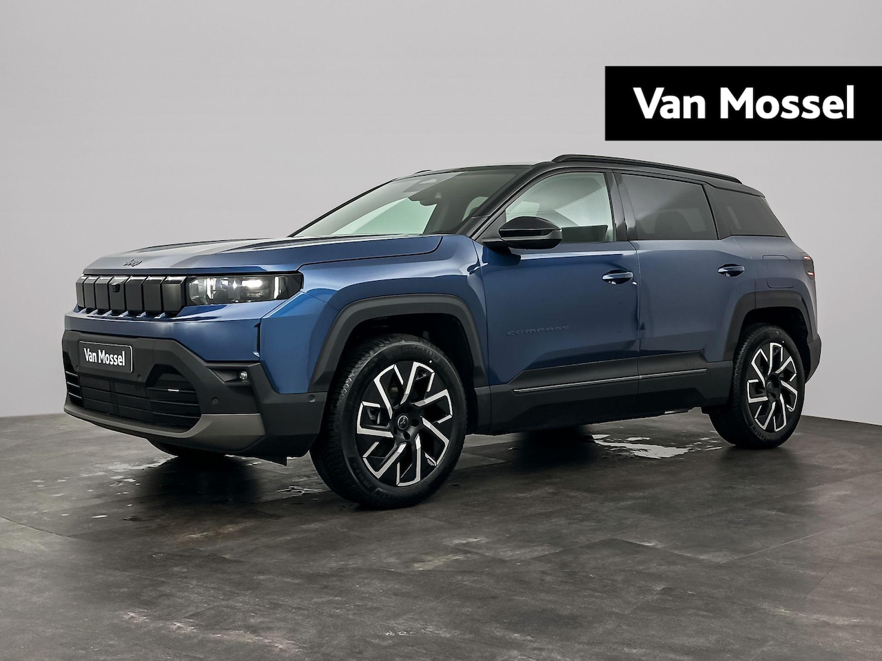 Jeep Compass - 74kwh First Edition | Camera | Navigatie | Sensoren Voor&Achter | Stoel&Stuur Verwarming | - AutoWereld.nl