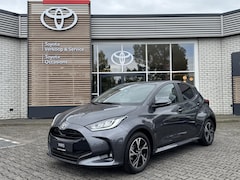Toyota Yaris - HYBRID 115 DYNAMIC COMFORT PACK STOEL/STUURVERW PARK-SENSOREN BLIND-SPOT APPLE/ANDROID KEY