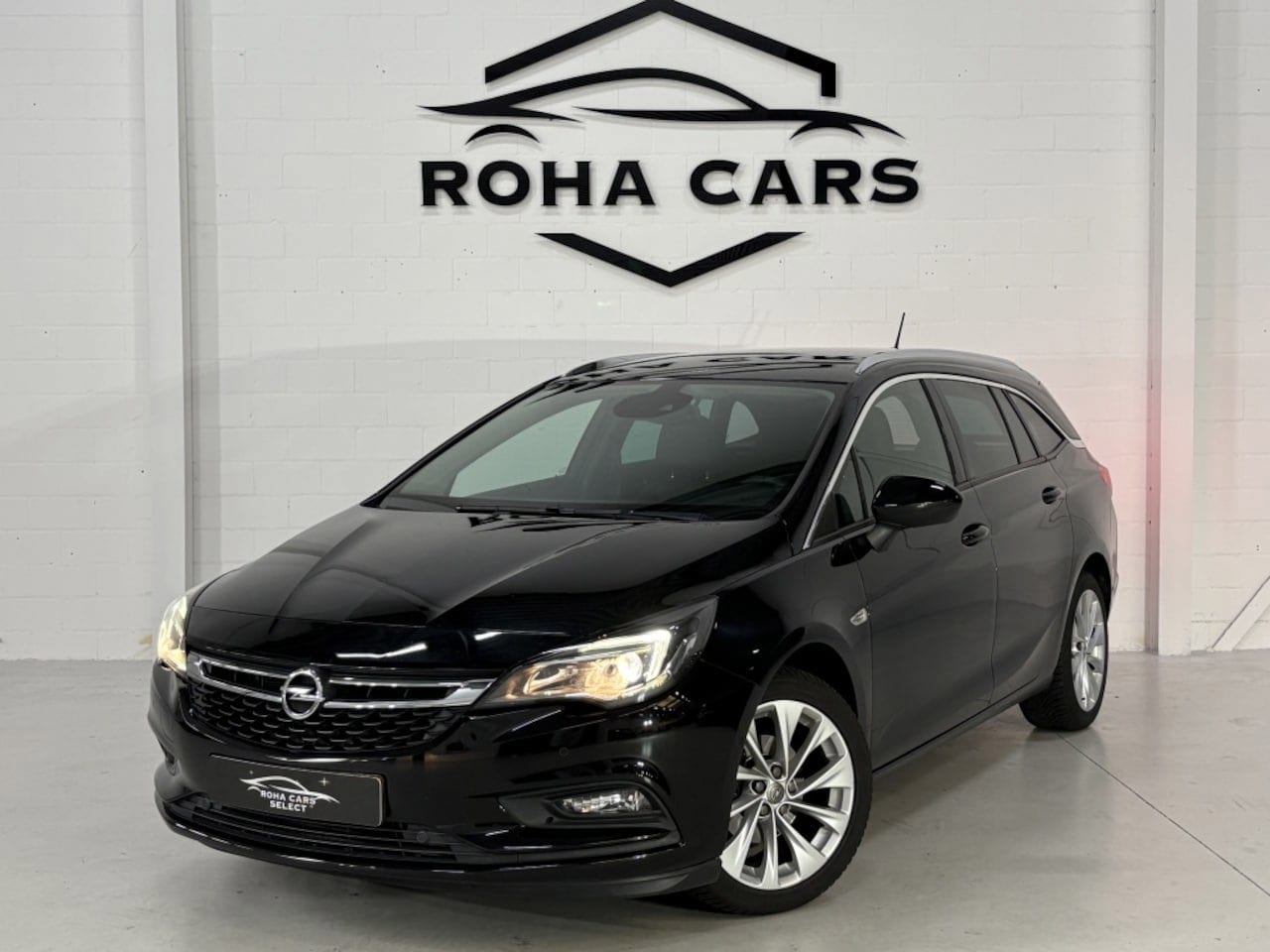 Opel Astra Sports Tourer - 1.4 Turbo Innovation - AutoWereld.nl