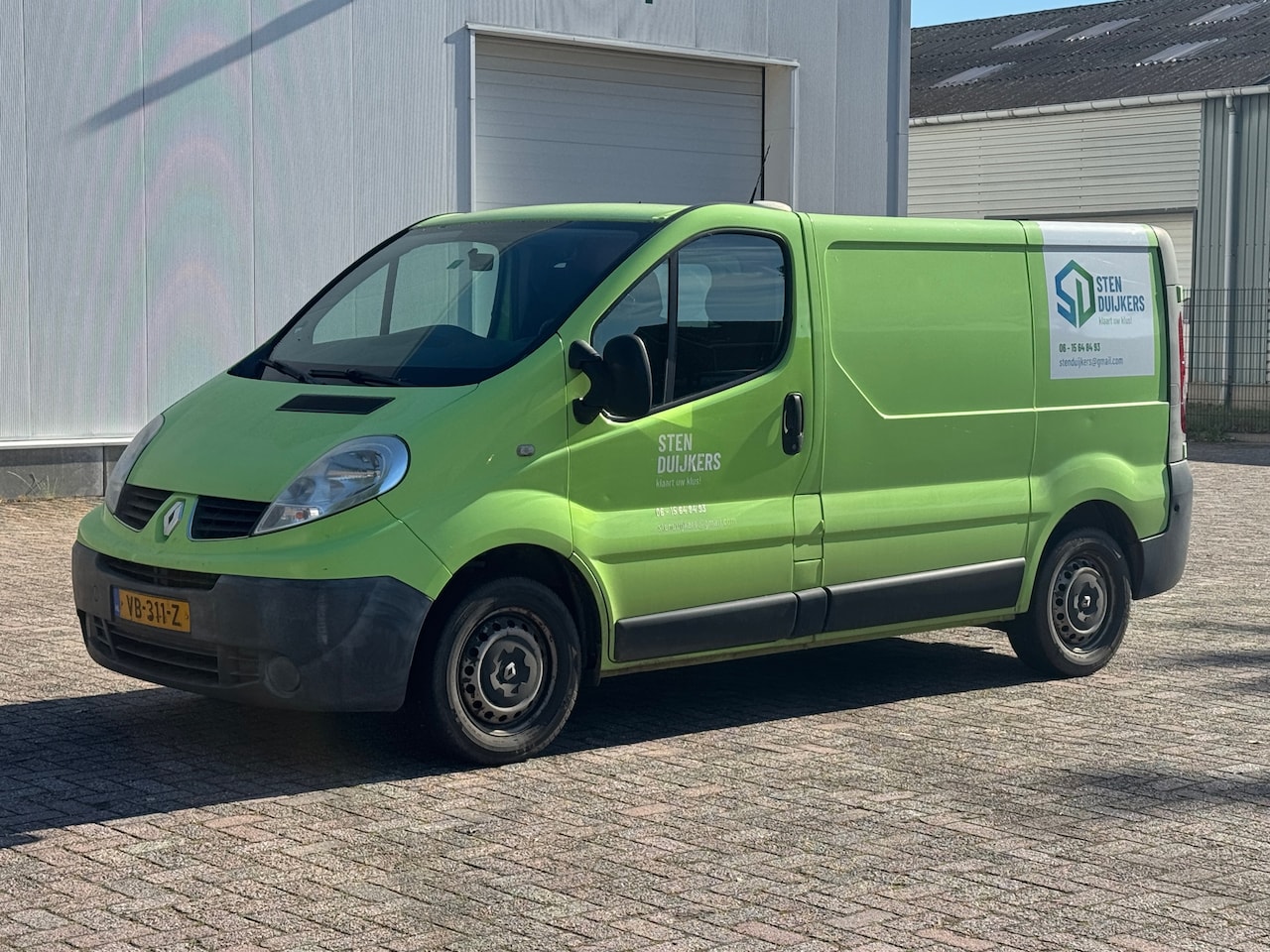 Renault Trafic - 2.0 dCi T27 L1H1AIRCO - AutoWereld.nl