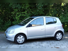 Toyota Yaris - 1.3-16V VVT-i Sol keurig autootje, APK nieuw