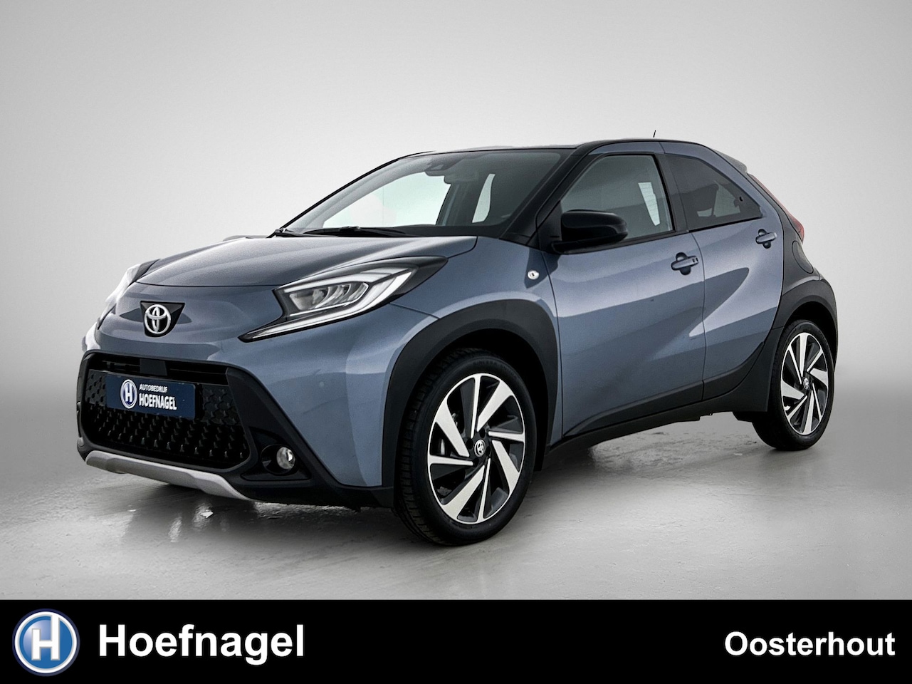 Toyota Aygo X - 1.0 VVT-i S-CVT Pulse | Automaat | Adaptive cruise | Stoelverwarming | Camera | Parkeersen - AutoWereld.nl