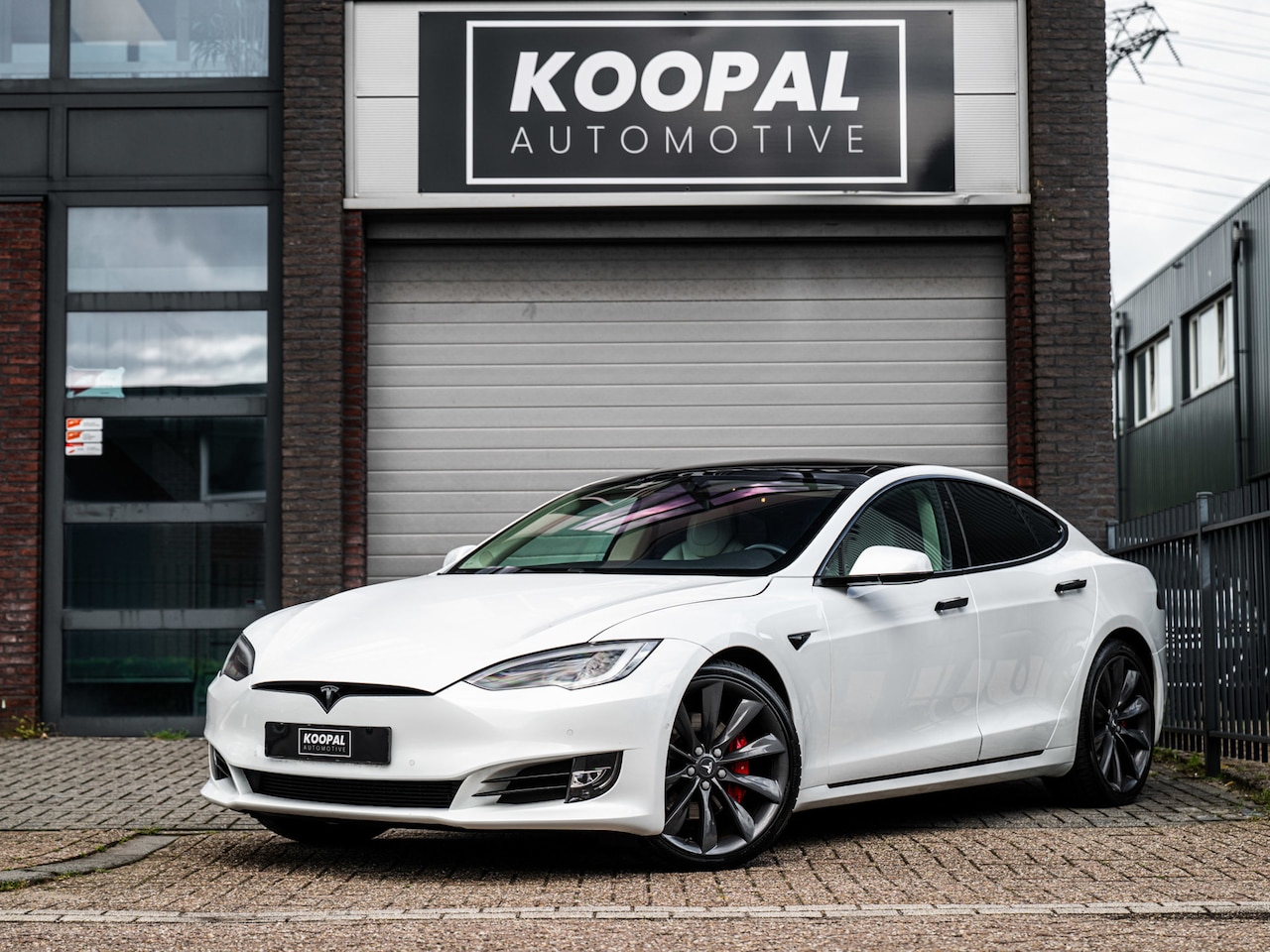Tesla Model S - 100D Performance | 21'' - AutoWereld.nl