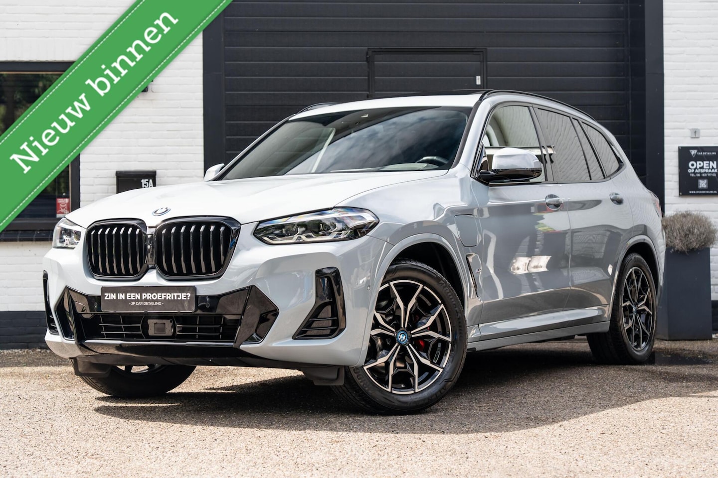 BMW X3 - XDrive30e M-sport Brooklyn Grau 360 Pano HUD Trekhaak - AutoWereld.nl